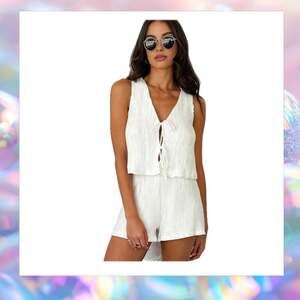 Commense Solid Tie Front Vest With Shorts Set Size Small NWT